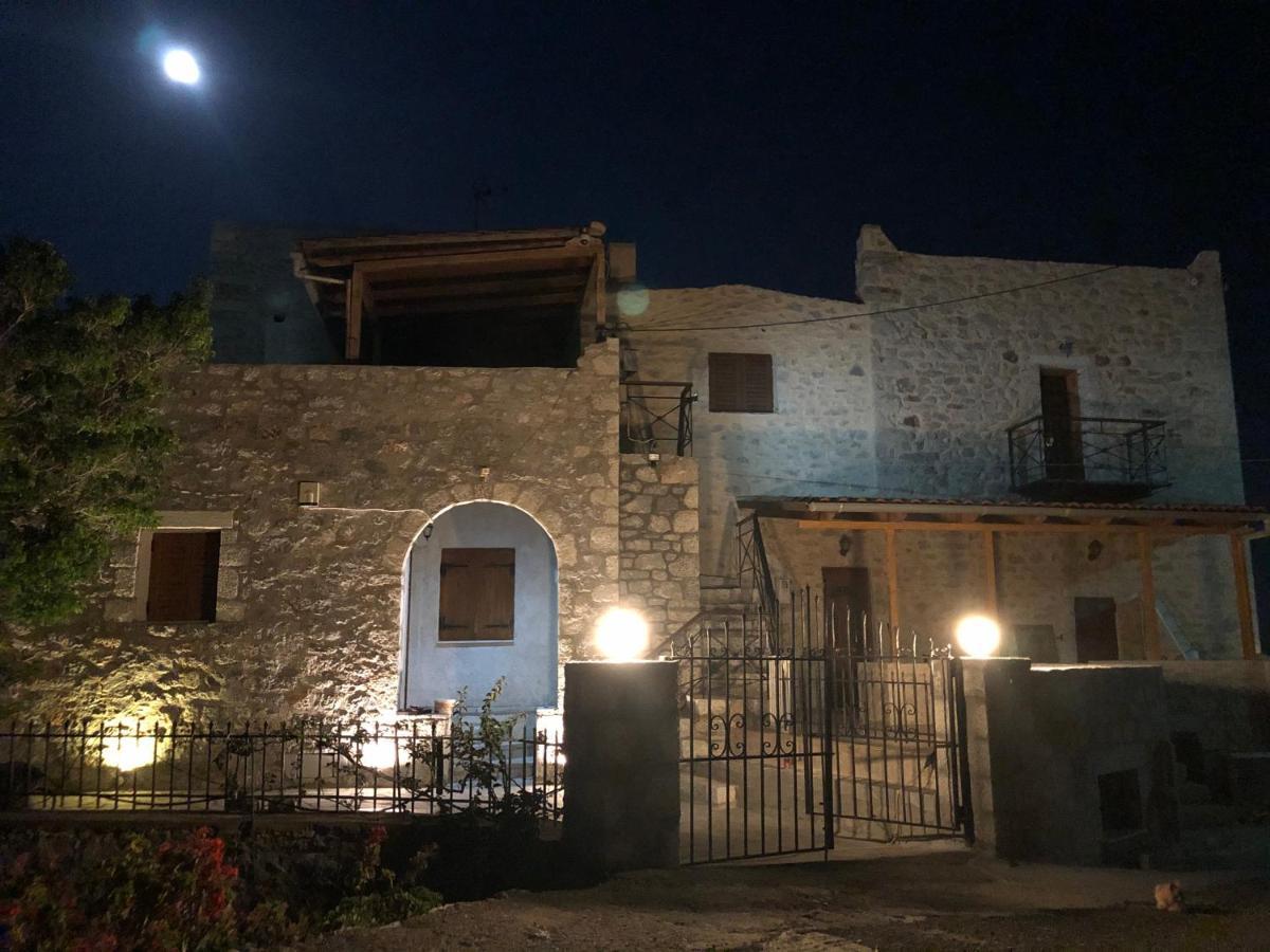 Апартаменты Kamares Cave House 3 Алика Экстерьер фото